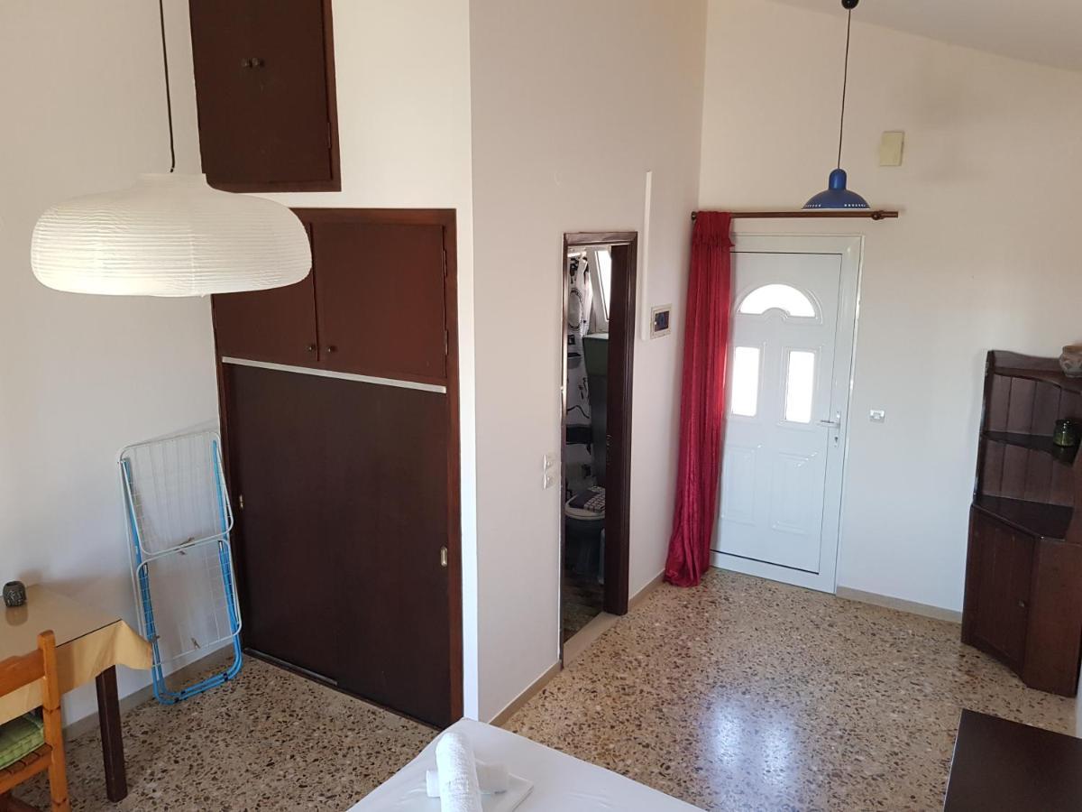 Filippos Apartments "Room 6" No Kitchen Спартия Екстериор снимка
